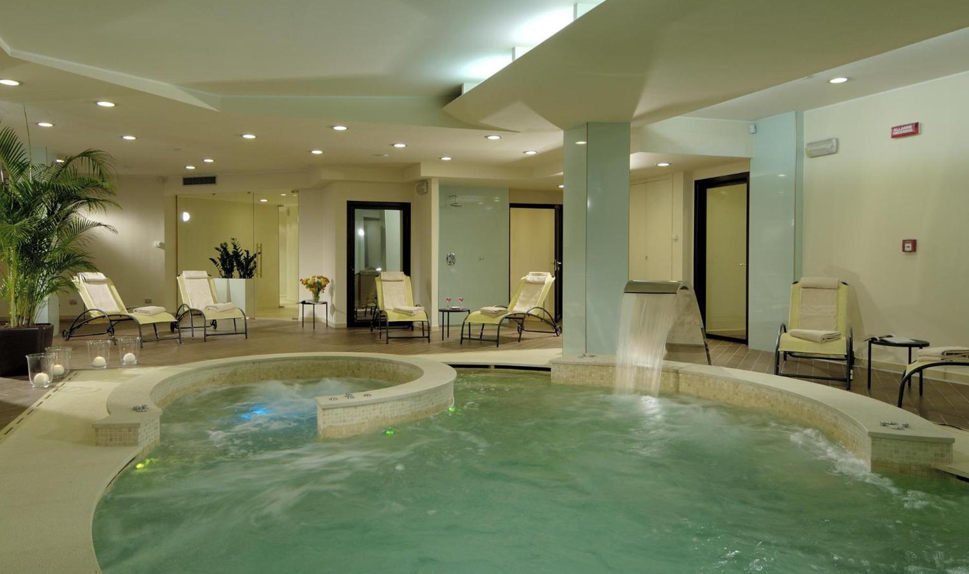 Rizzi Aquacharme Hotel & Spa Darfo Boario Terme Facilities photo
