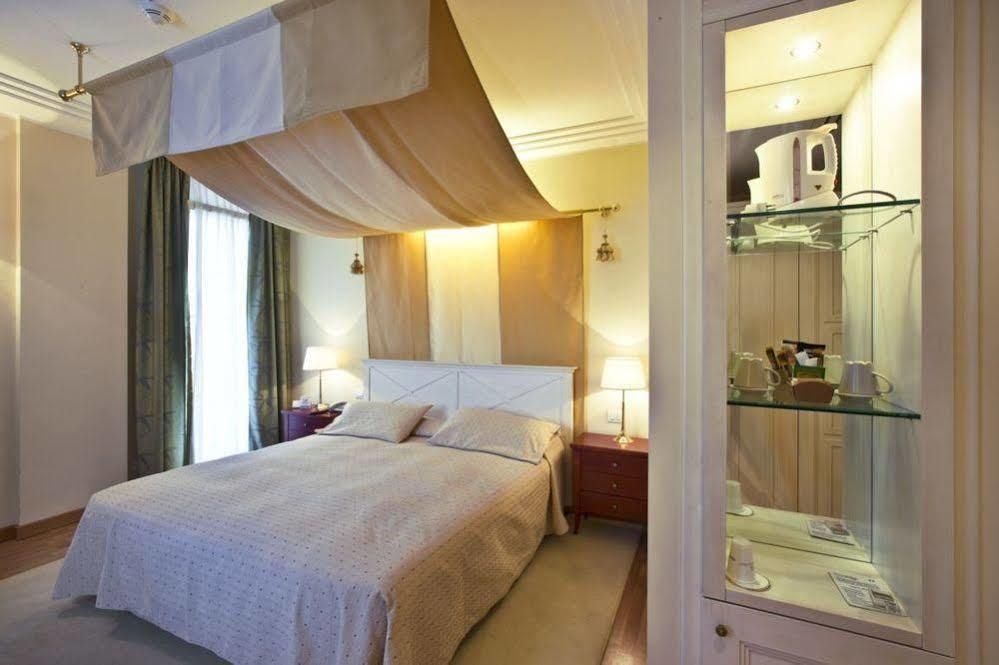 Rizzi Aquacharme Hotel & Spa Darfo Boario Terme Exterior photo
