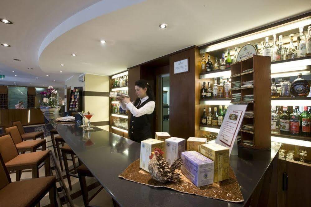 Rizzi Aquacharme Hotel & Spa Darfo Boario Terme Exterior photo