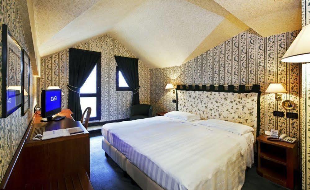 Rizzi Aquacharme Hotel & Spa Darfo Boario Terme Exterior photo